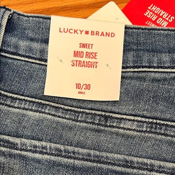 NWT Lucky Brand Sweet Mid Rise Straight Jeans - Picture 6 of 7